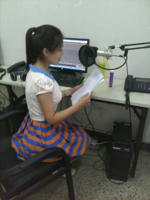 青春聲波跨平臺，專業(yè)實(shí)踐譜新篇——我校廣播站赴新鄉(xiāng)市電視臺網(wǎng)絡(luò)電臺開展學(xué)習(xí)交流活動